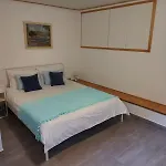 Oaza 3* Hvar Town