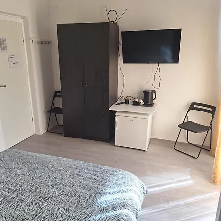 아자 B&B 흐바르