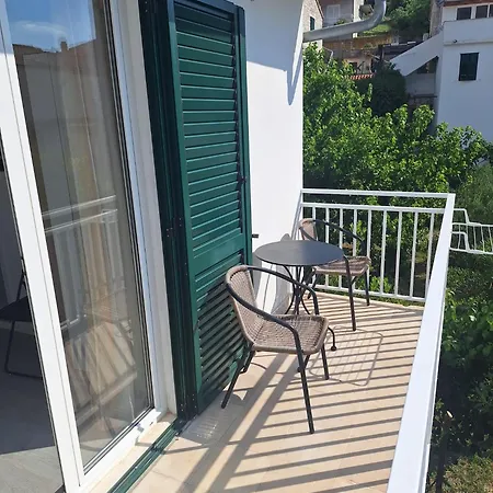 Oaza Alojamento de Acomodação e Pequeno-almoço Hvar Town