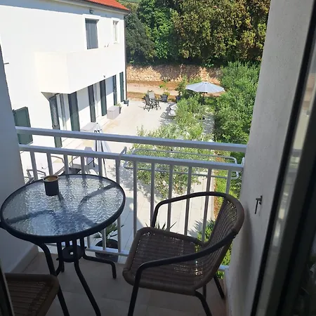 Oaza Alojamento de Acomodação e Pequeno-almoço 3*